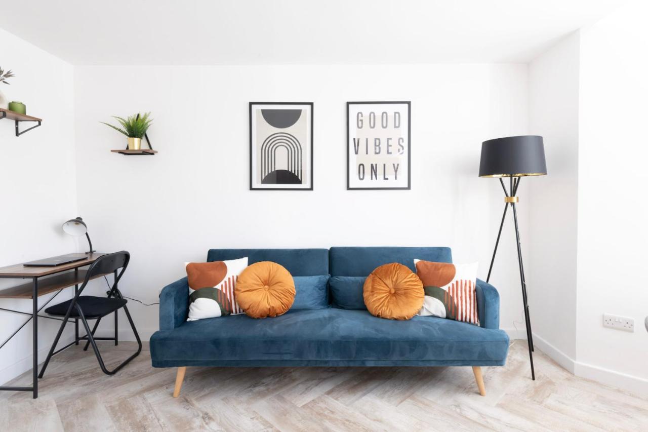 Апартаменти Connaught House - City Centre - Free Parking & Wi-Fi Кардіфф Екстер'єр фото